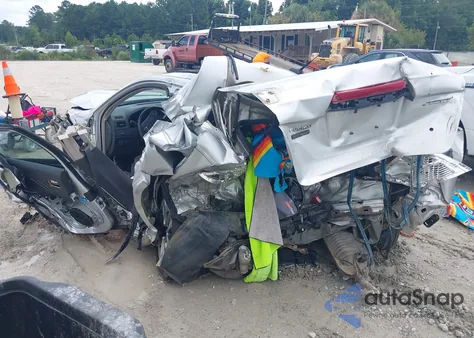 2011 Ford Fusion Sport z USA, uszkodzony, nr VIN 3FAHP0KC0BR153461